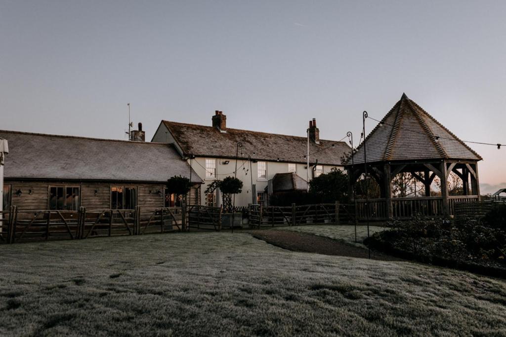 The Ferry House Bed & Breakfast Eastchurch Exterior photo